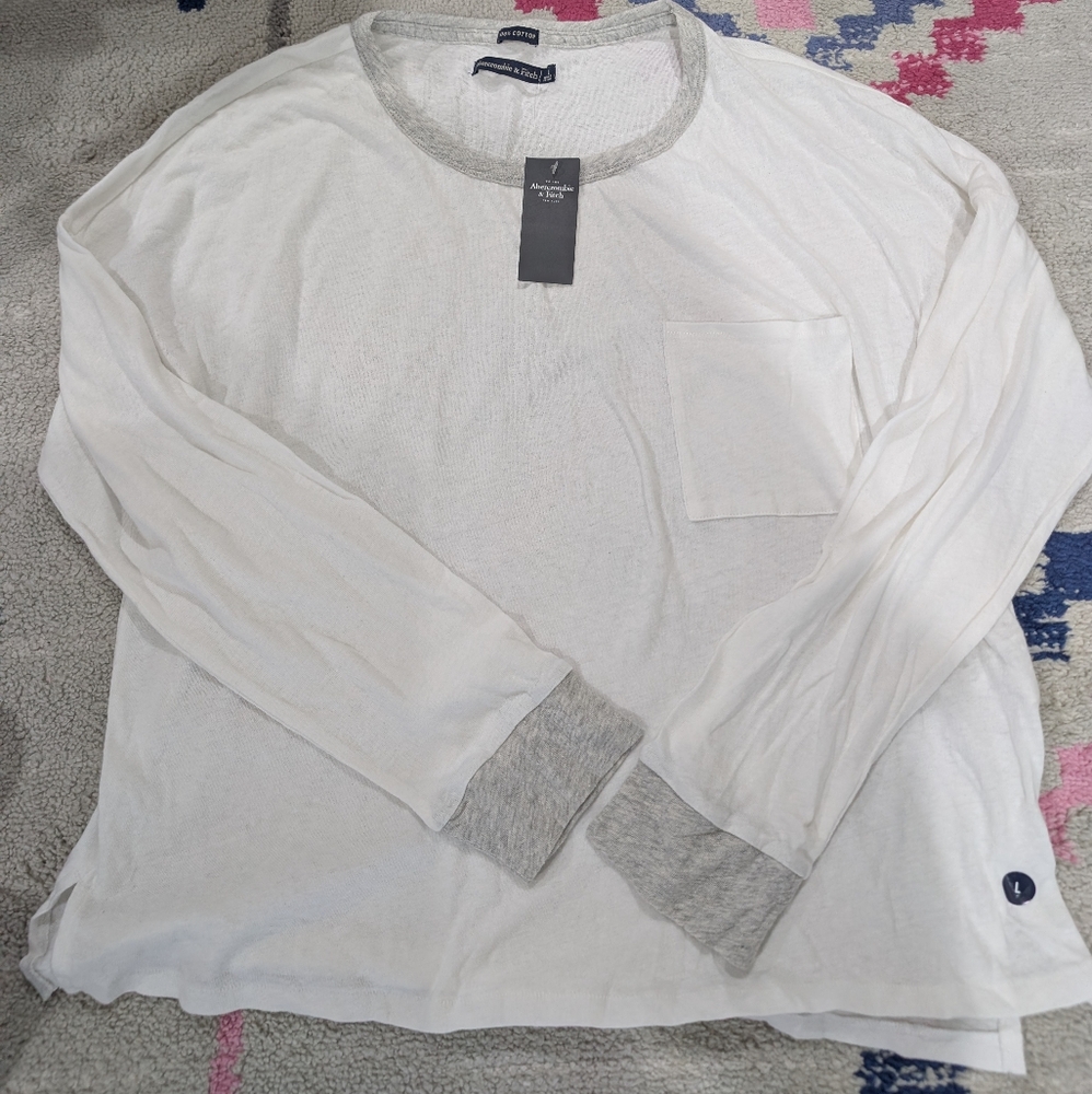 Abercrombie Pocket Tee - Long Sleeve - White/Grey - Womens Size L
